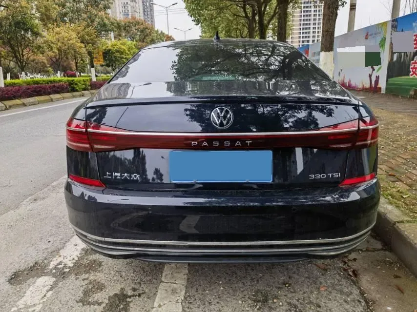 2023 Volkswagen Passat 2.0T 186HP L4 7DCT,autocango,china used car exporter,china ev exporter,chinese used car exporter,chinese used ev exporter