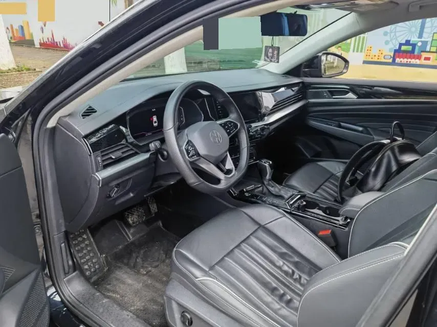 2023 Volkswagen Passat 2.0T 186HP L4 7DCT,autocango,china used car exporter,china ev exporter,chinese used car exporter,chinese used ev exporter