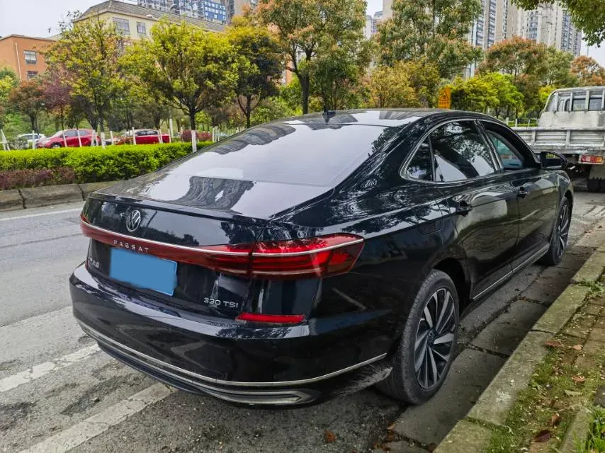 2023 Volkswagen Passat 2.0T 186HP L4 7DCT,autocango,china used car exporter,china ev exporter,chinese used car exporter,chinese used ev exporter