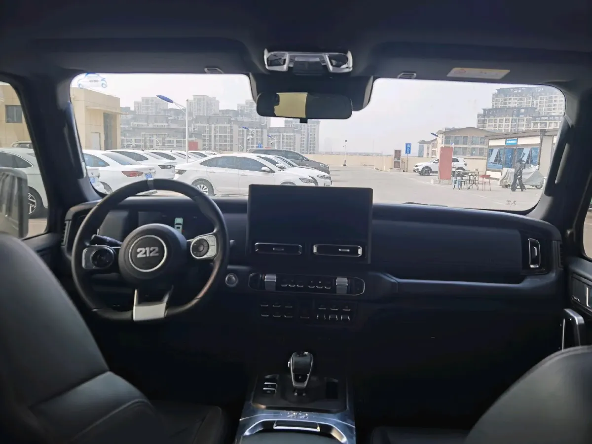 2024 212 212 T01 2.0T 252HP L4 8AT,autocango,china used car exporter,china ev exporter,chinese used car exporter,chinese used ev exporter