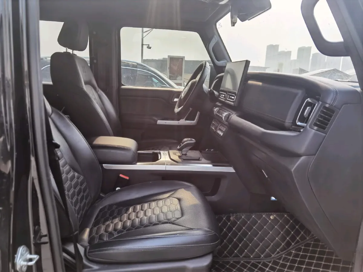 2024 212 212 T01 2.0T 252HP L4 8AT,autocango,china used car exporter,china ev exporter,chinese used car exporter,chinese used ev exporter