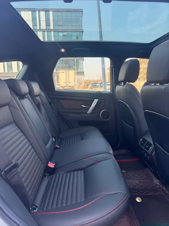 2020 Land Rover Discovery Sport 2.0T 249HP L4 9AT,autocango,china used car exporter,china ev exporter,chinese used car exporter,chinese used ev exporter