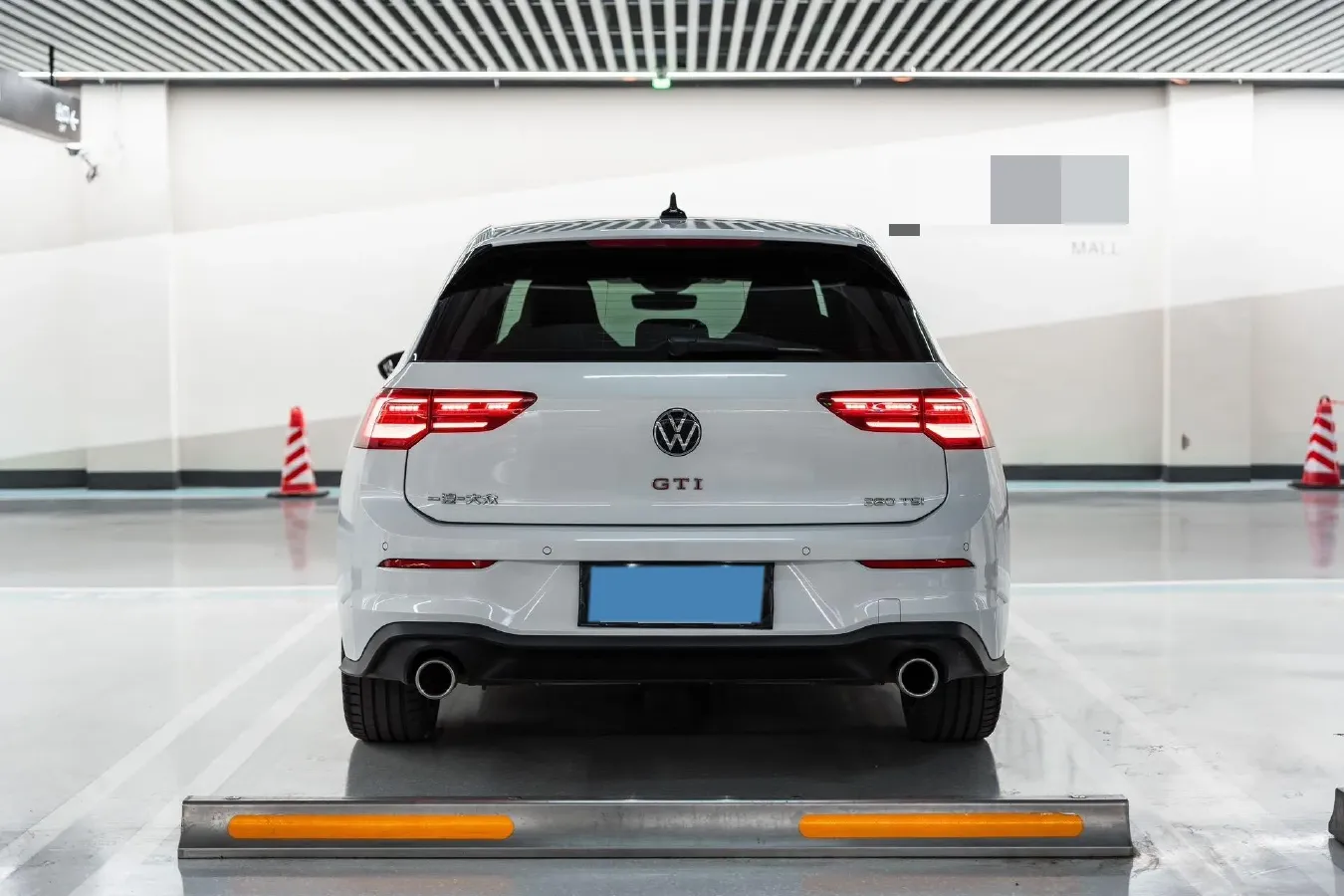 2023 Volkswagen GolfGTI 2.0T 220HP L4 7DCT,autocango,china used car exporter,china ev exporter,chinese used car exporter,chinese used ev exporter