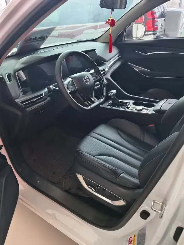 2020 ChangAn CS75 Plus 1.5T 178HP L4 6AT,autocango,china used car exporter,china ev exporter,chinese used car exporter,chinese used ev exporter