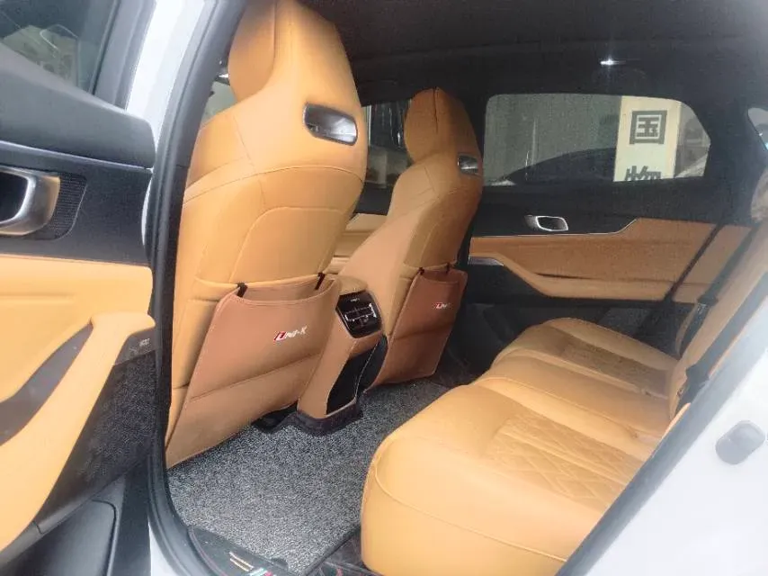 2021 ChangAn UNI-K 2.0T 233HP L4 8AT,autocango,china used car exporter,china ev exporter,chinese used car exporter,chinese used ev exporter