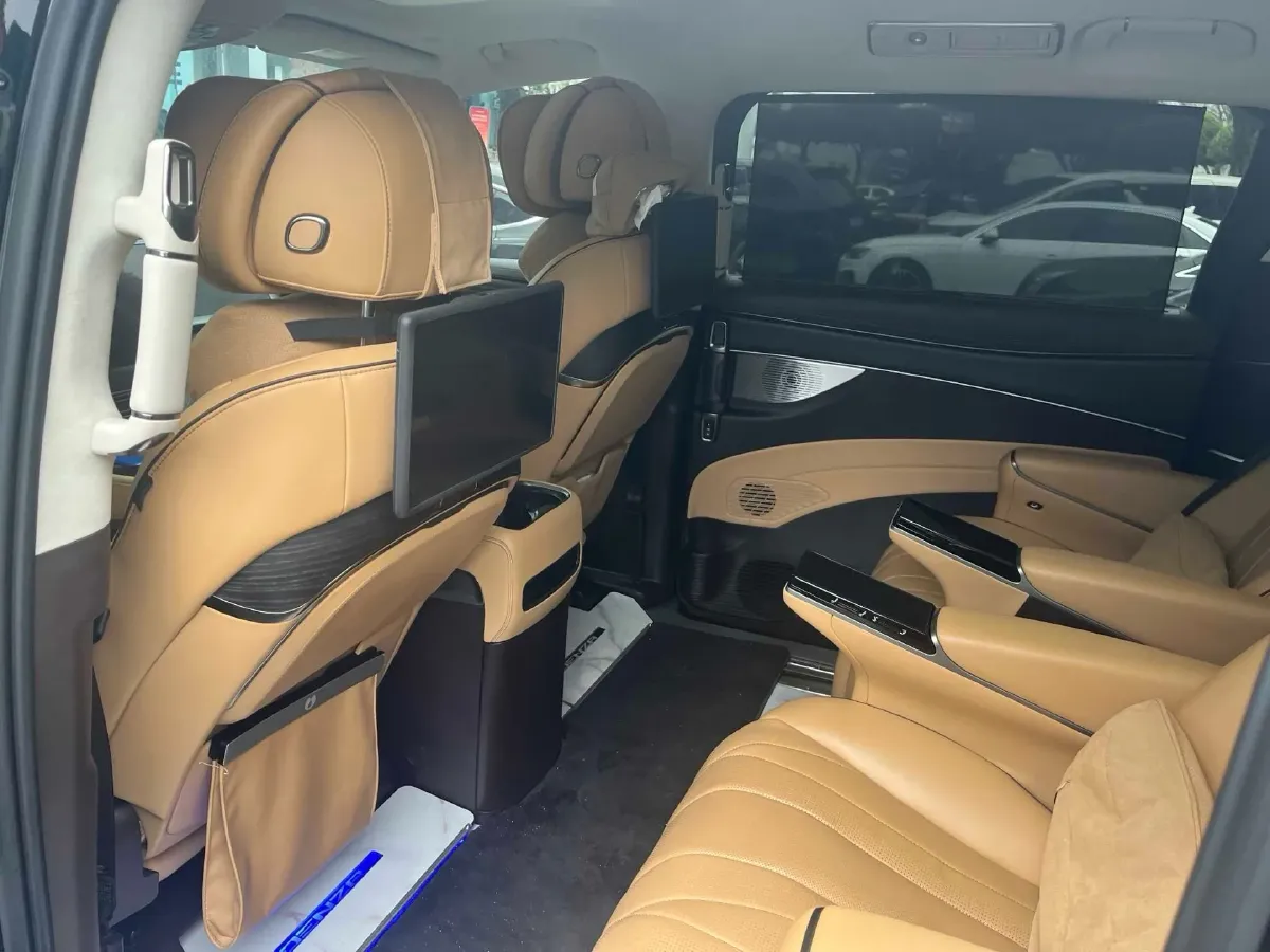 2024 Denza D9 1.5T 139HP L4 E-CVT PHEV 40KWH,autocango,china used car exporter,china ev exporter,chinese used car exporter,chinese used ev exporter