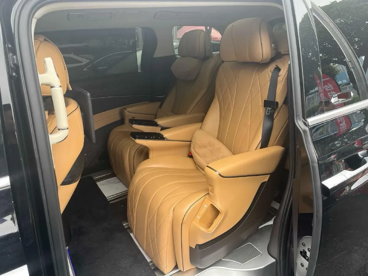 2024 Denza D9 1.5T 139HP L4 E-CVT PHEV 40KWH,autocango,china used car exporter,china ev exporter,chinese used car exporter,chinese used ev exporter