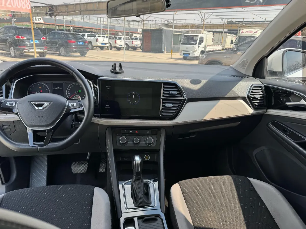 2023 Jetta VS7 1.4T 150HP L4 6AT,autocango,china used car exporter,china ev exporter,chinese used car exporter,chinese used ev exporter