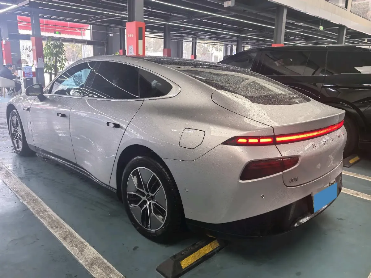 2023 Xpeng P7 BEV 86.2KWH,autocango,china used car exporter,china ev exporter,chinese used car exporter,chinese used ev exporter