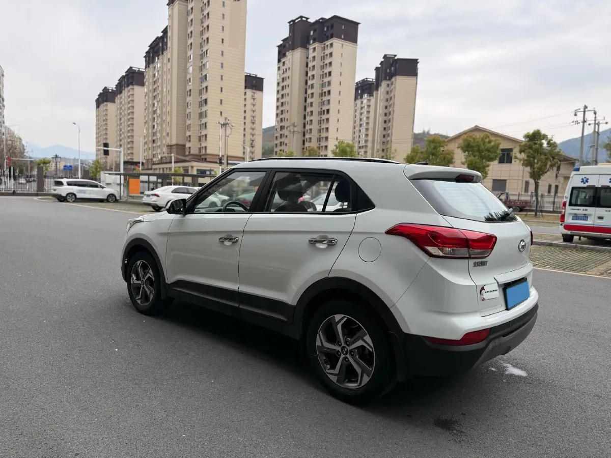 2019 Hyundai ix25 1.6L 125HP L4 6AT,autocango,china used car exporter,china ev exporter,chinese used car exporter,chinese used ev exporter