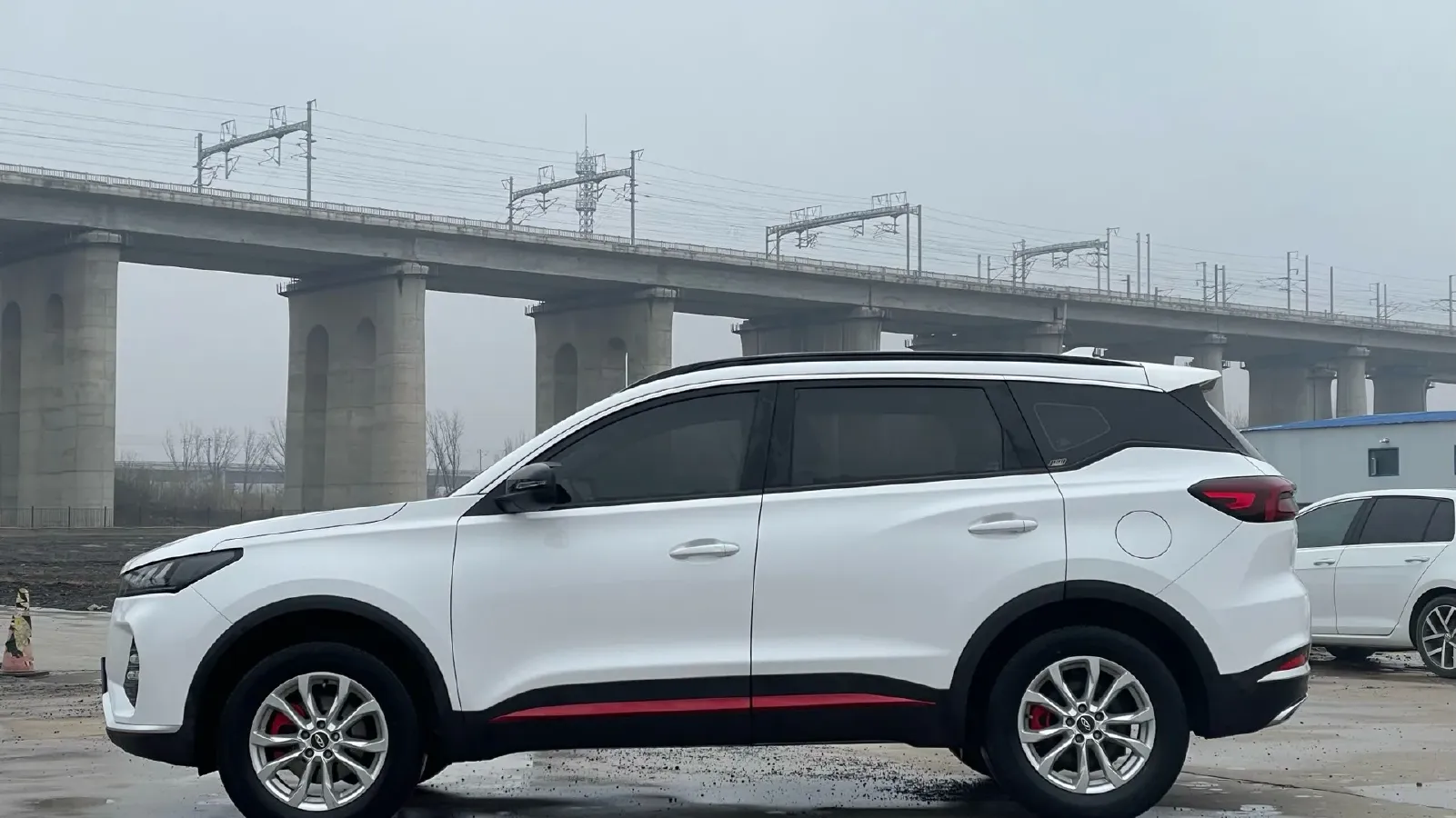 2022 Chery Tiggo 7 1.5T 156HP L4 CVT,autocango,china used car exporter,china ev exporter,chinese used car exporter,chinese used ev exporter