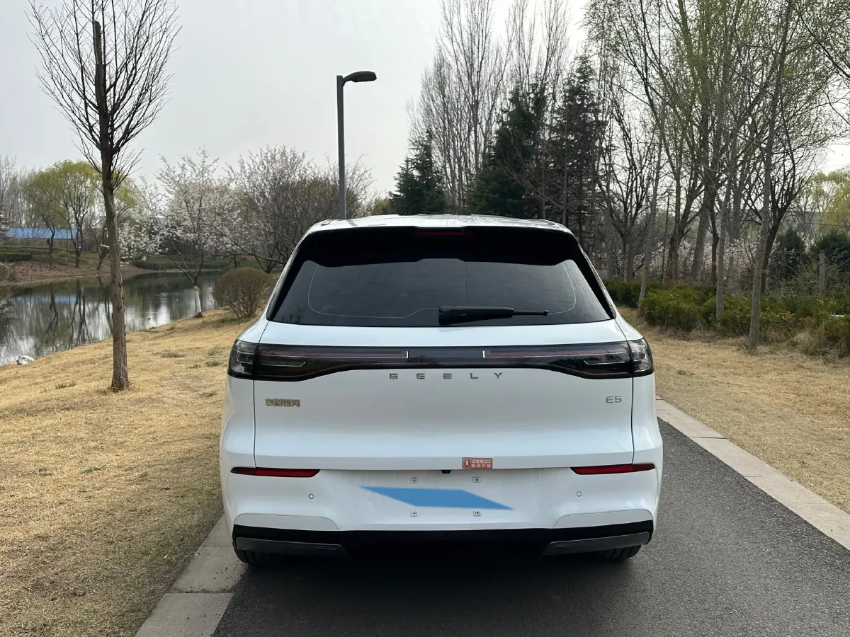 2024 YuanChen Super Van BEV 51KWH,autocango,china used car exporter,china ev exporter,chinese used car exporter,chinese used ev exporter