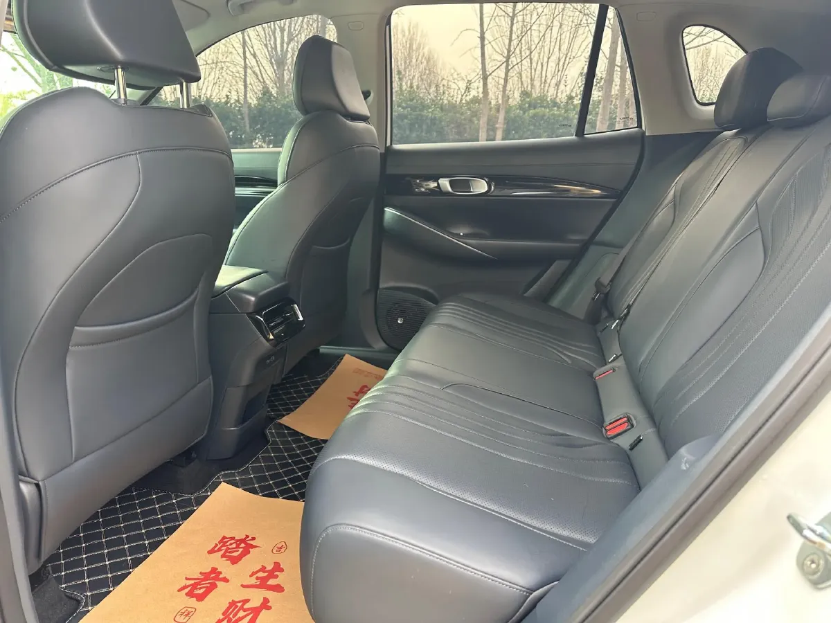 2024 YuanChen Super Van BEV 51KWH,autocango,china used car exporter,china ev exporter,chinese used car exporter,chinese used ev exporter