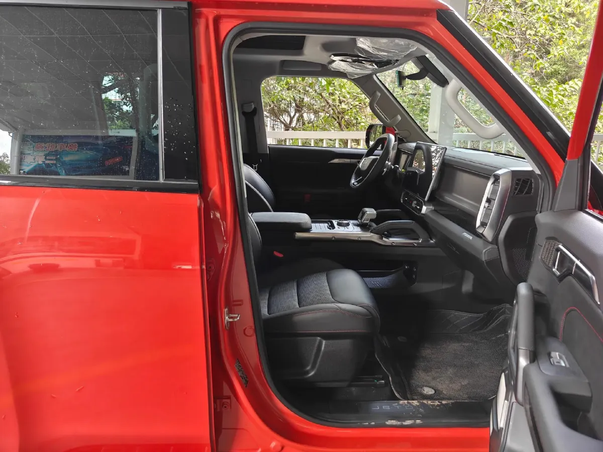 2023 Jetour Traveller 1.5T 184HP L4 7DCT,autocango,china used car exporter,china ev exporter,chinese used car exporter,chinese used ev exporter