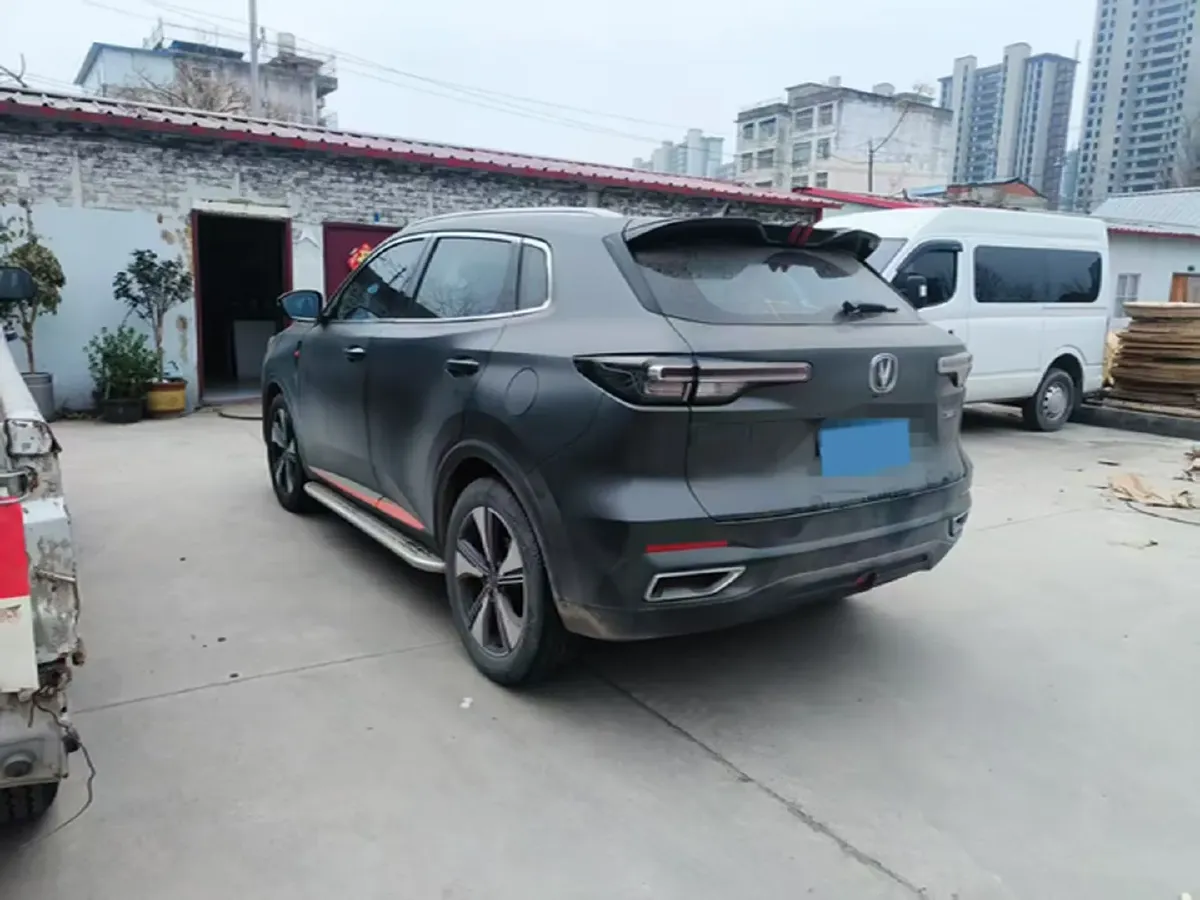 2022 ChangAn Oshan X7 Plus 1.5T 188HP L4 7DCT,autocango,china used car exporter,china ev exporter,chinese used car exporter,chinese used ev exporter