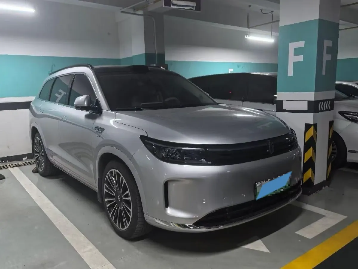 2024 AITO AITO M7 1.5T 152HP L4 REEV 42KWH,autocango,china used car exporter,china ev exporter,chinese used car exporter,chinese used ev exporter