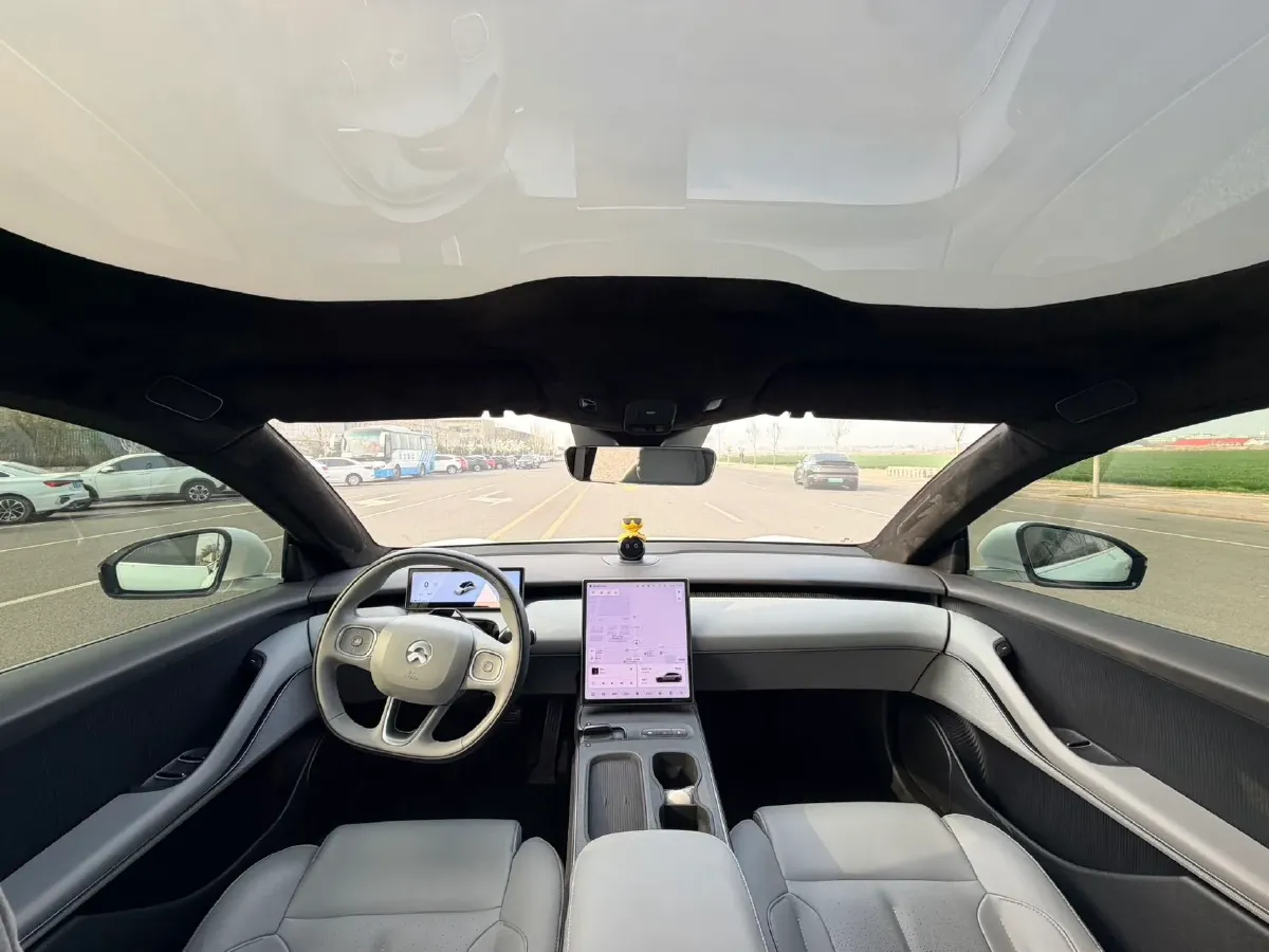 2024 NIO ET5T BEV 75KWH,autocango,china used car exporter,china ev exporter,chinese used car exporter,chinese used ev exporter