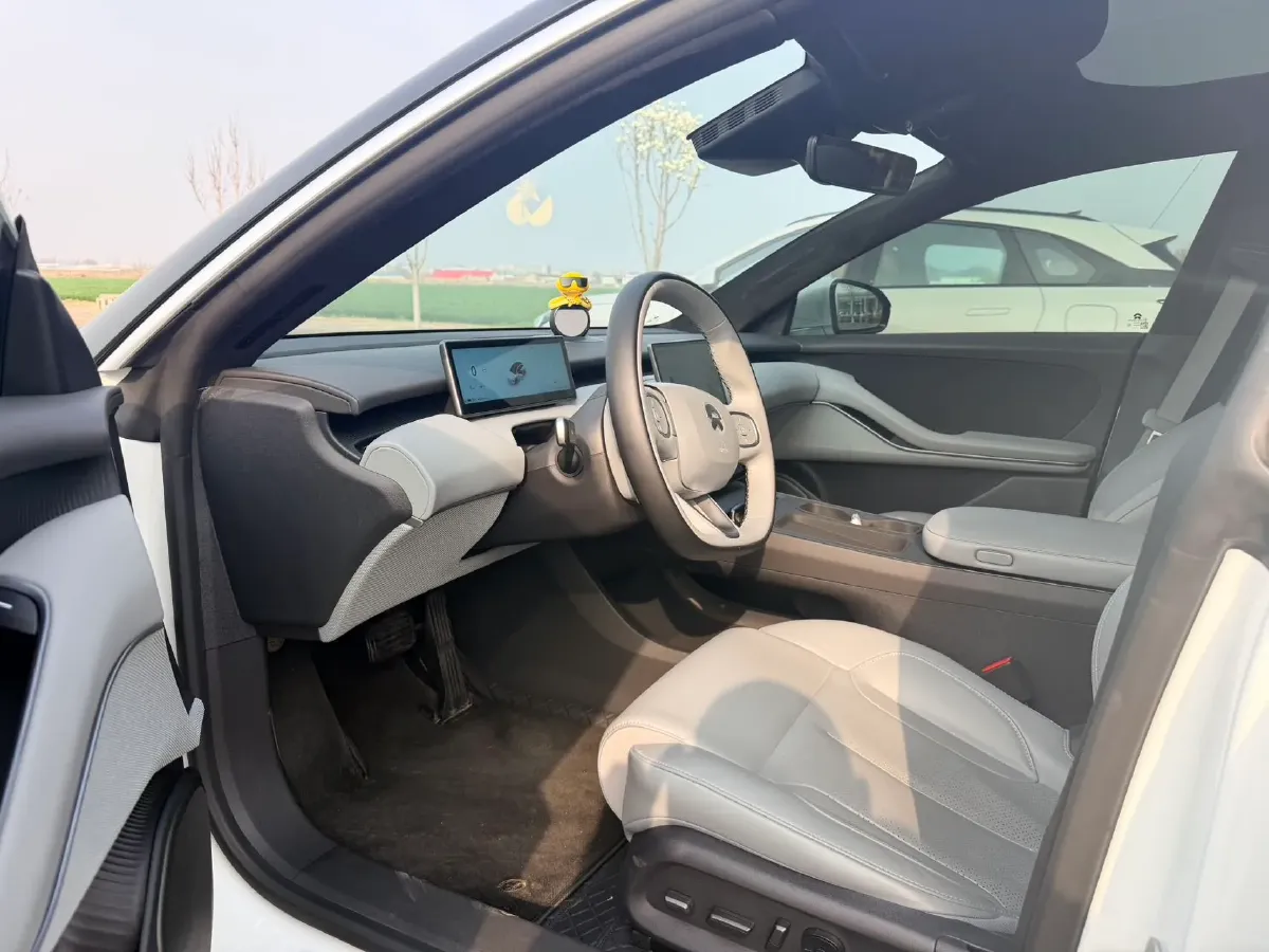 2024 NIO ET5T BEV 75KWH,autocango,china used car exporter,china ev exporter,chinese used car exporter,chinese used ev exporter