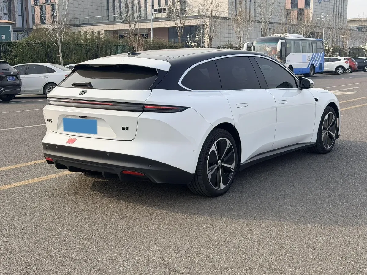 2024 NIO ET5T BEV 75KWH,autocango,china used car exporter,china ev exporter,chinese used car exporter,chinese used ev exporter