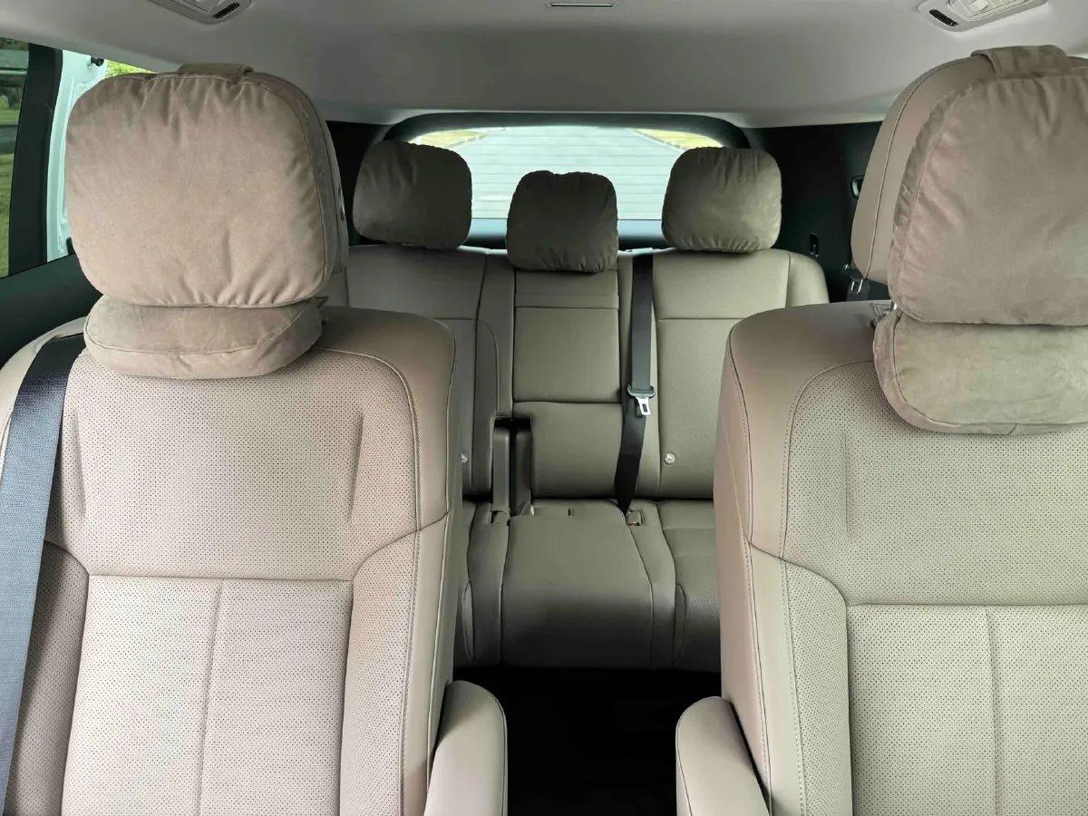 2025 Li MEGA BEV,autocango,china used car exporter,china ev exporter,chinese used car exporter,chinese used ev exporter