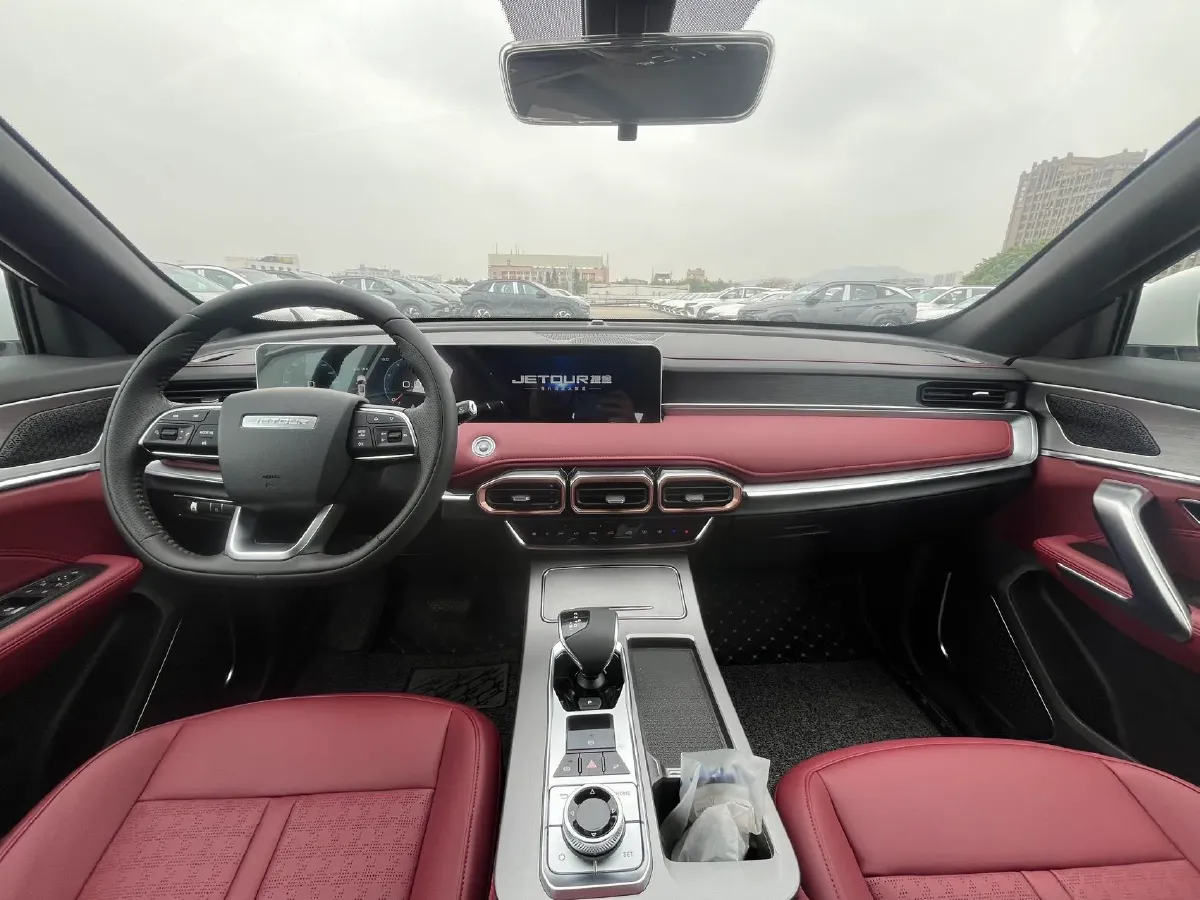 2025 Jetour X70 Plus 1.5T 156HP L4 6DCT,autocango,china used car exporter,china ev exporter,chinese used car exporter,chinese used ev exporter