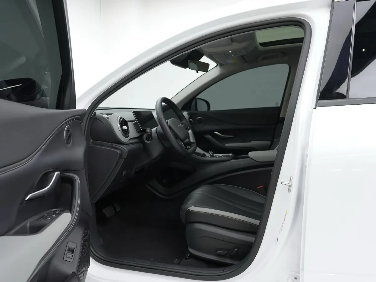 2025 BYD Sea Lion 05 DM-i 1.5L 101HP L4 E-CVT PHEV 12.9KWH,autocango,china used car exporter,china ev exporter,chinese used car exporter,chinese used ev exporter