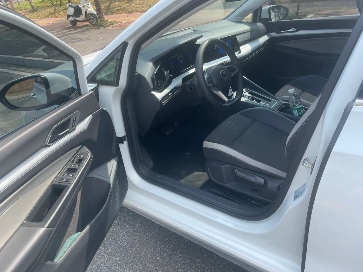 2021 Volkswagen Golf 1.4T 150HP L4 7DCT,autocango,china used car exporter,china ev exporter,chinese used car exporter,chinese used ev exporter