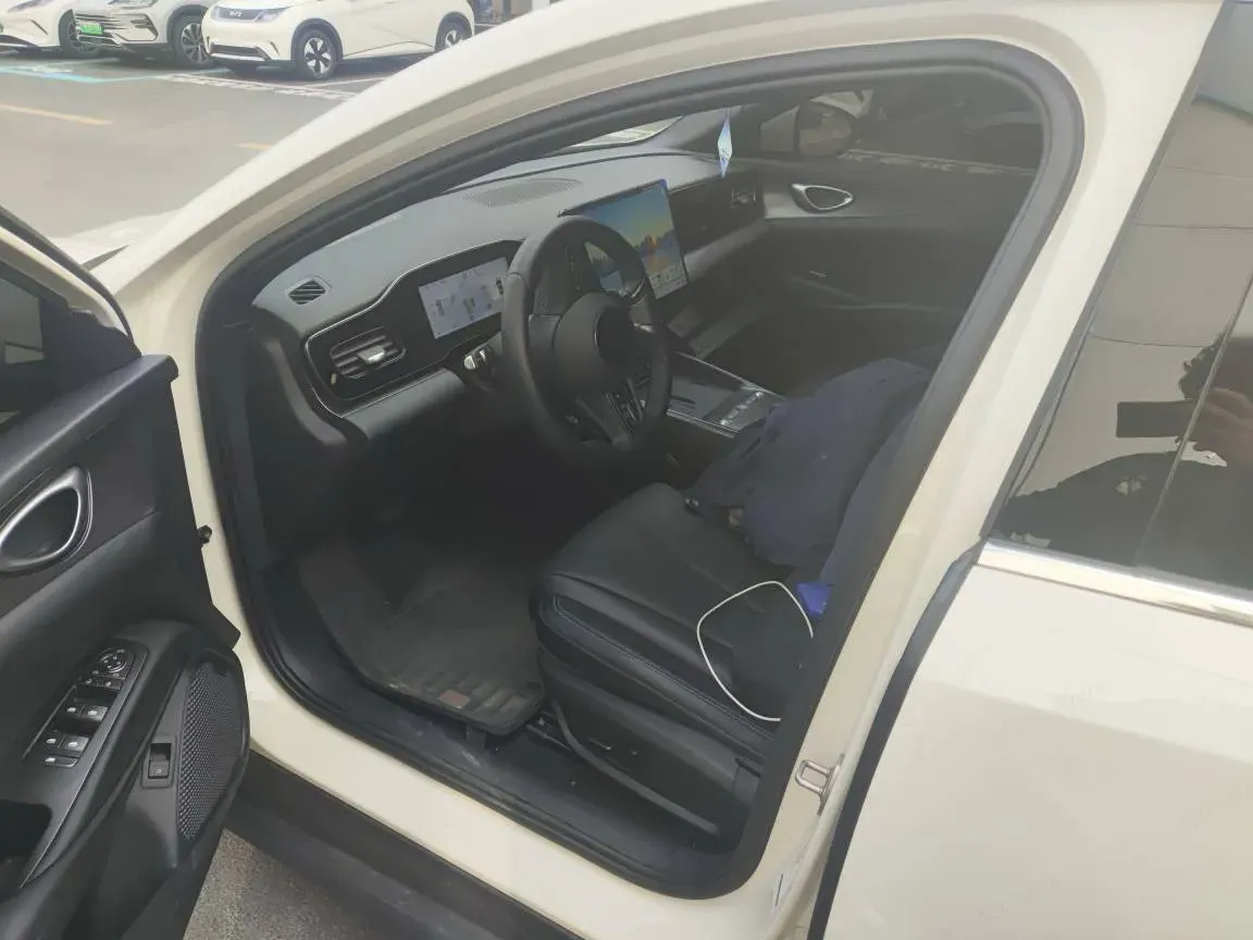 2025 BYD Seal06 BEV,autocango,china used car exporter,china ev exporter,chinese used car exporter,chinese used ev exporter