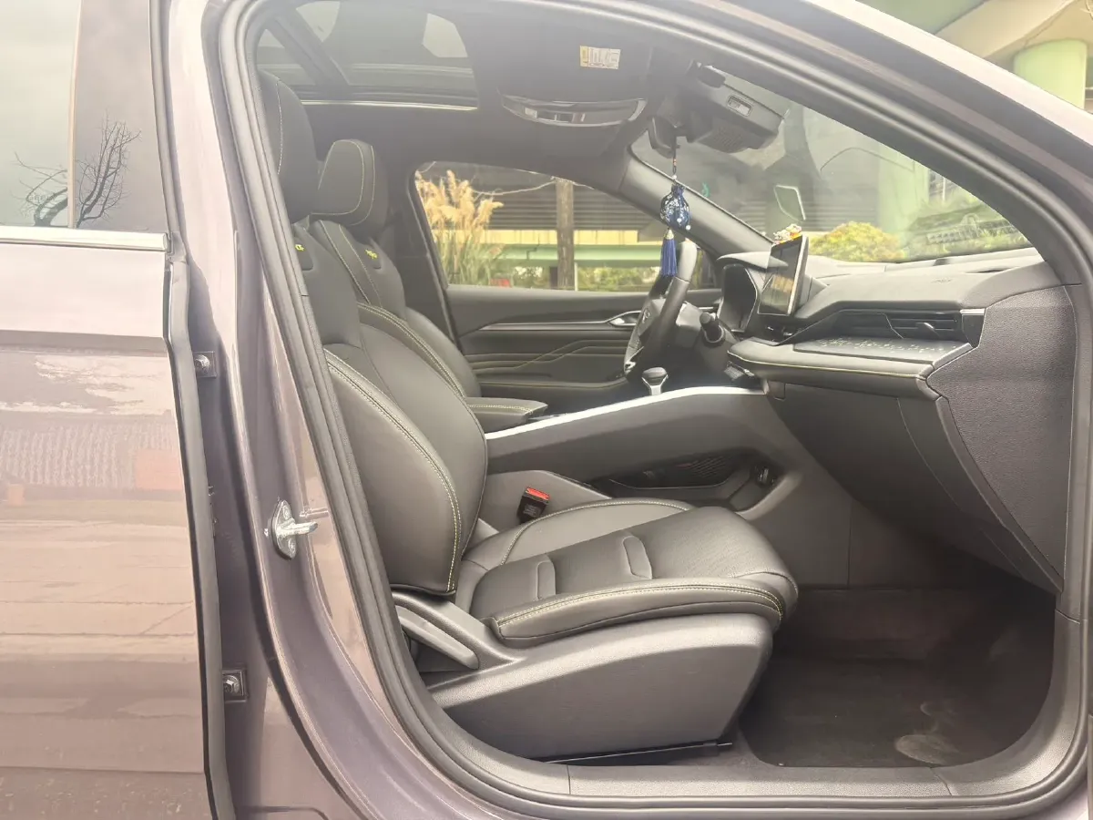 2023 Geely Preface 1.5T 181HP L4 7DCT,autocango,china used car exporter,china ev exporter,chinese used car exporter,chinese used ev exporter