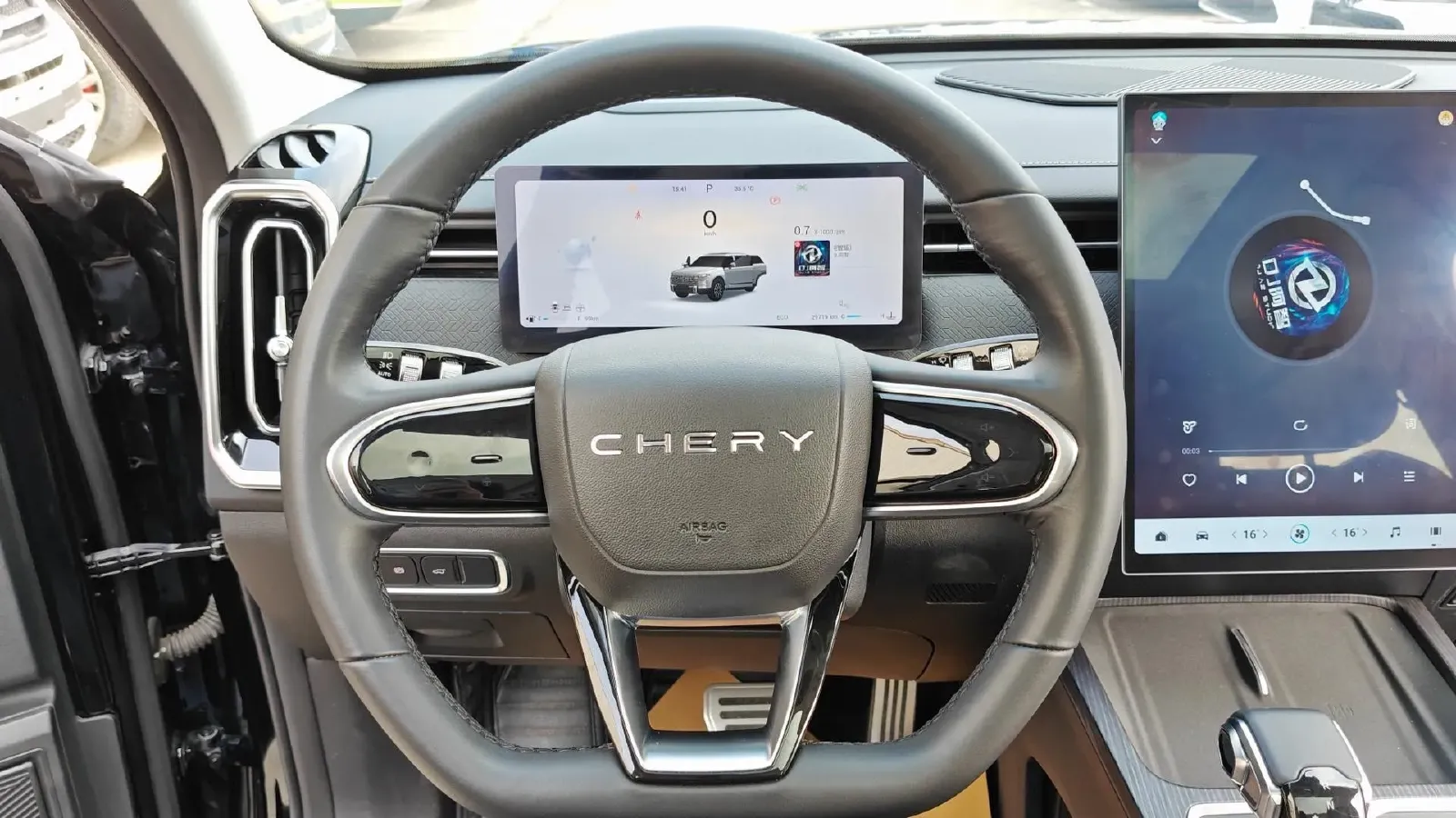 2023 Chery Exploration 06 1.6T 197HP L4 7DCT,autocango,china used car exporter,china ev exporter,chinese used car exporter,chinese used ev exporter