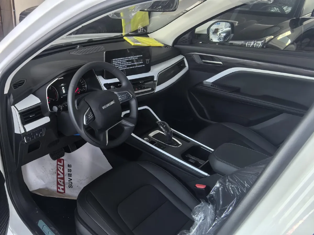 2025 Haval H6 1.5T 150HP L4 7DCT,autocango,china used car exporter,china ev exporter,chinese used car exporter,chinese used ev exporter