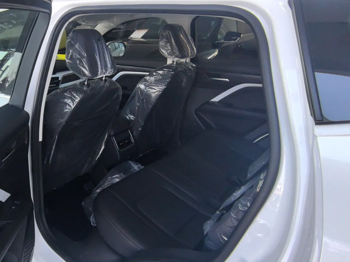 2025 Haval H6 1.5T 150HP L4 7DCT,autocango,china used car exporter,china ev exporter,chinese used car exporter,chinese used ev exporter