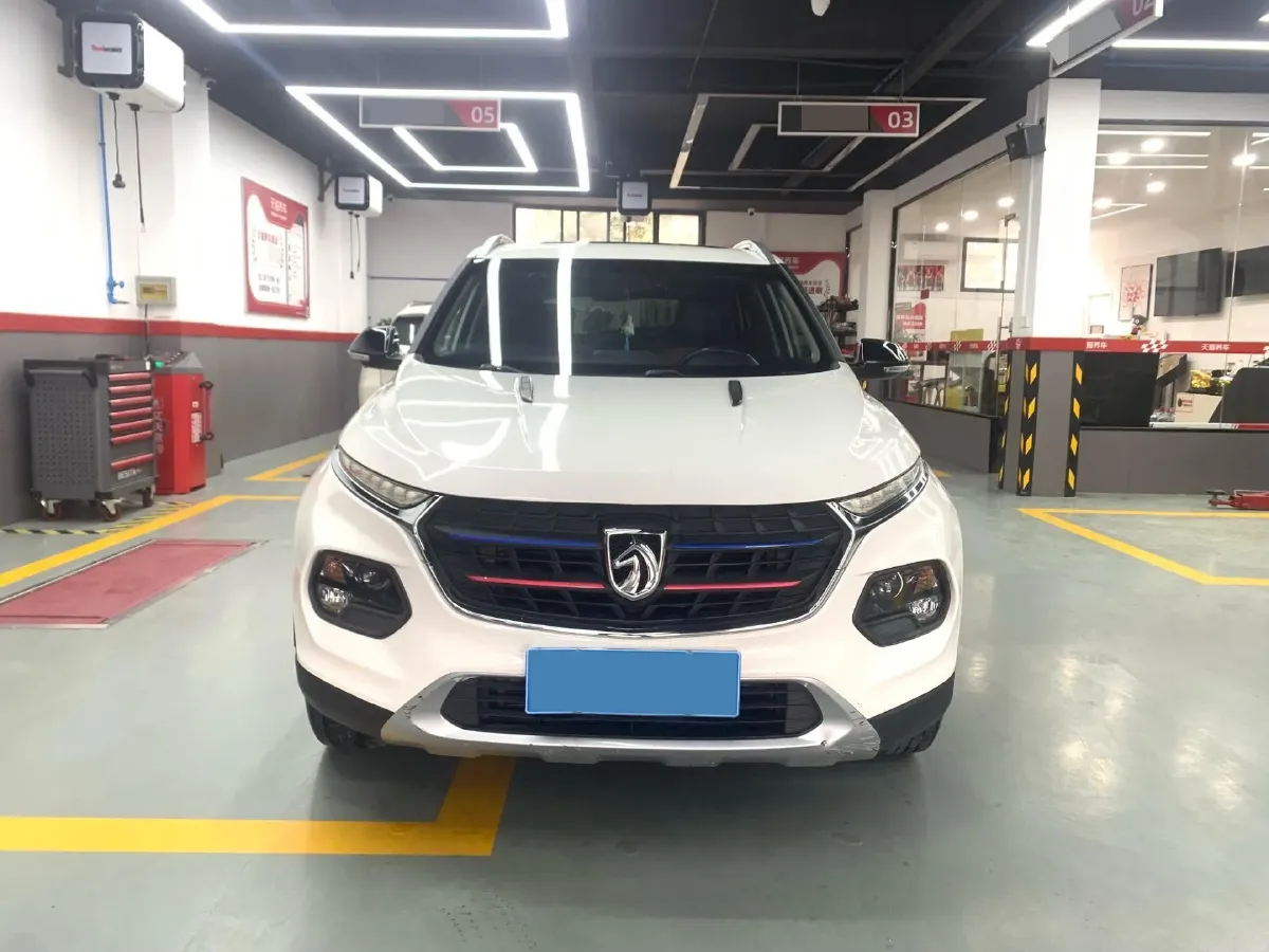 2018 KaiYi E3 1.6L 110HP L4 5MT,autocango,china used car exporter,china ev exporter,chinese used car exporter,chinese used ev exporter