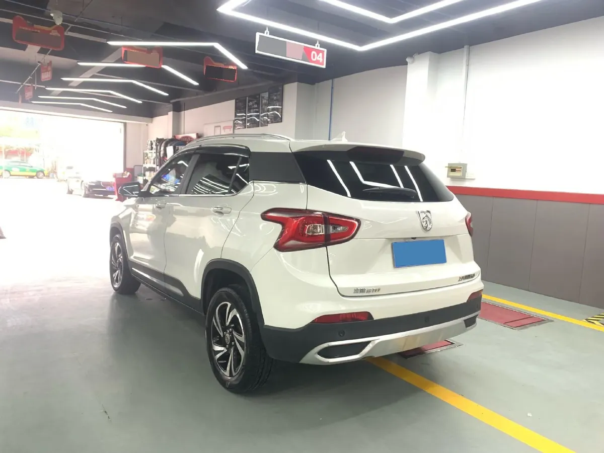 2018 KaiYi E3 1.6L 110HP L4 5MT,autocango,china used car exporter,china ev exporter,chinese used car exporter,chinese used ev exporter