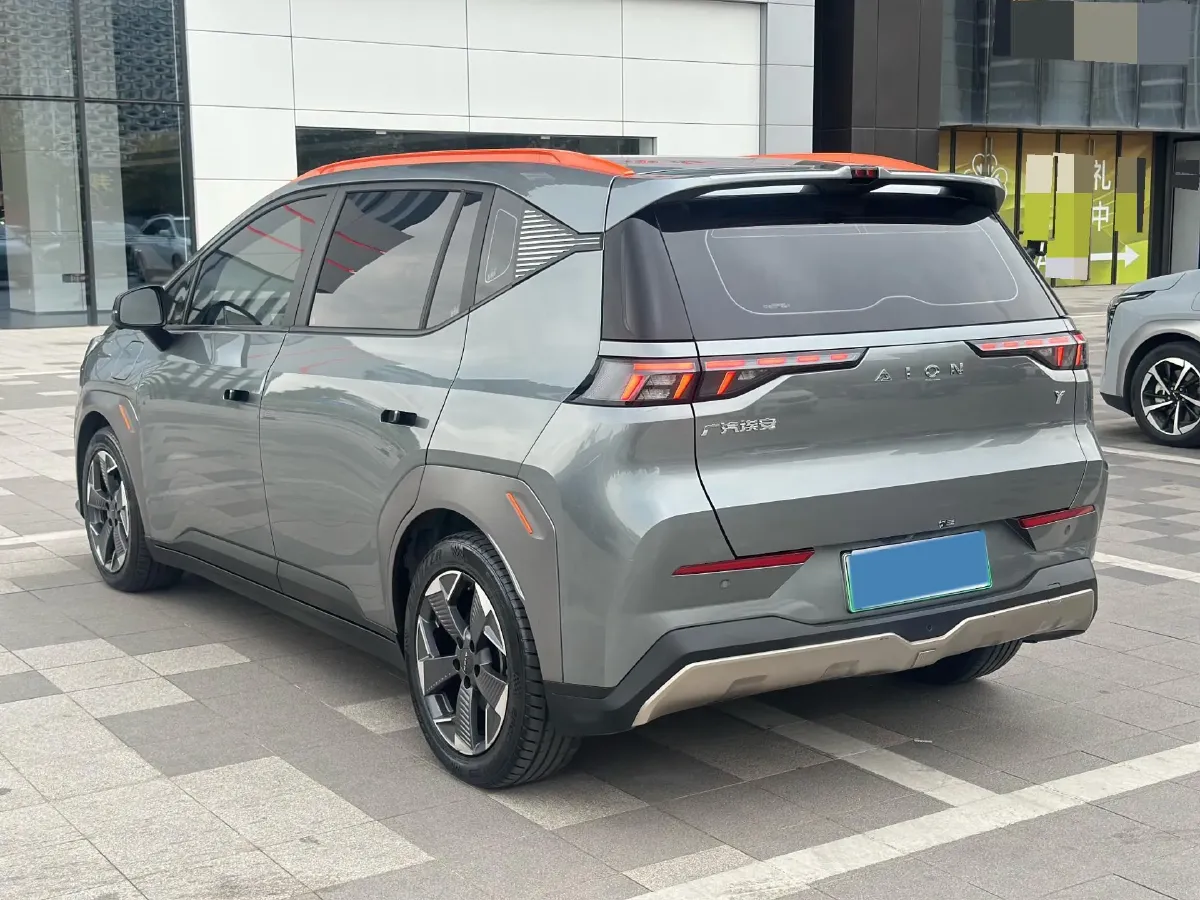 2022 Geely Okavango 1.8T 184HP L4 7DCT,autocango,china used car exporter,china ev exporter,chinese used car exporter,chinese used ev exporter