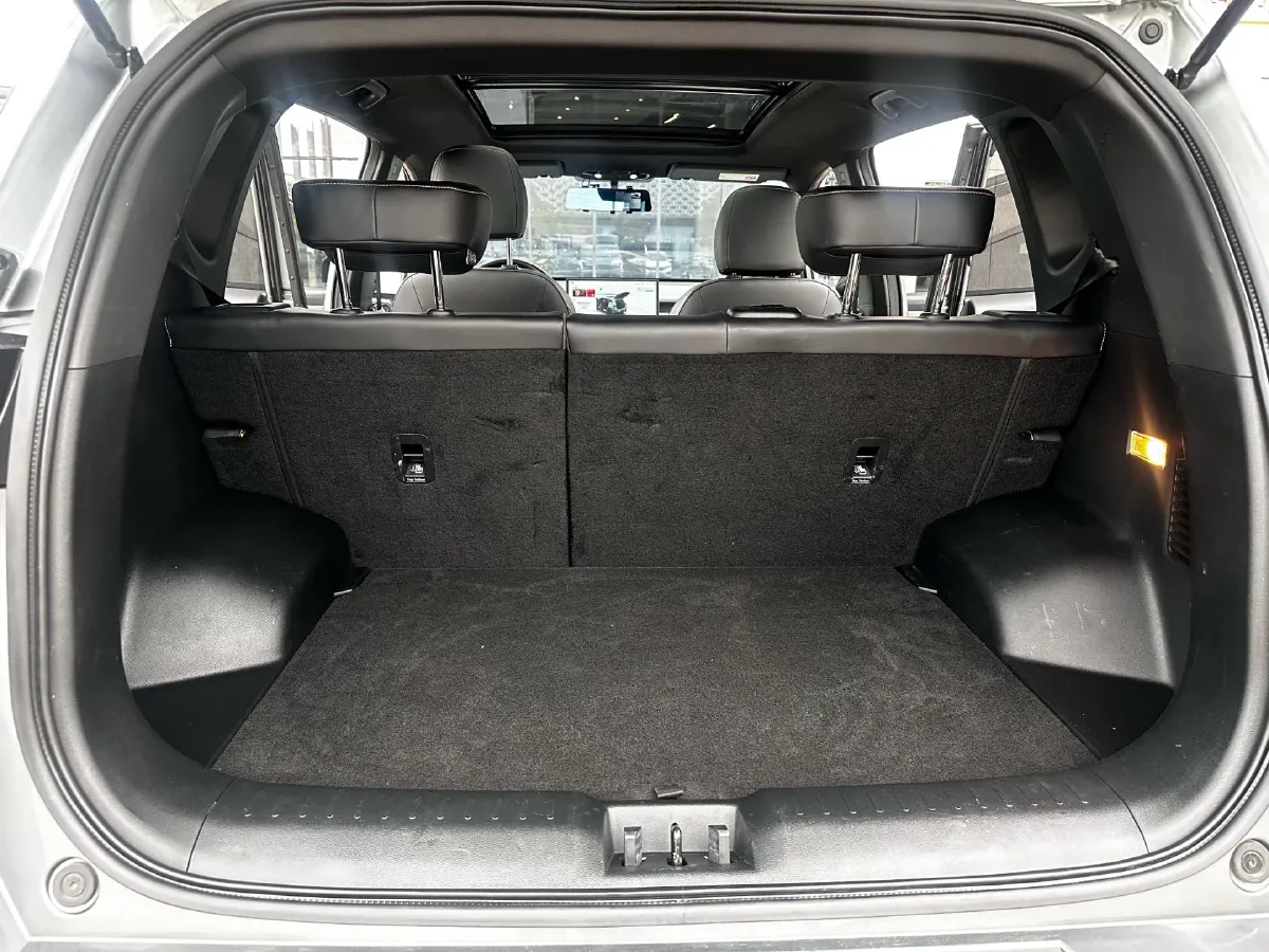 2022 Geely Okavango 1.8T 184HP L4 7DCT,autocango,china used car exporter,china ev exporter,chinese used car exporter,chinese used ev exporter