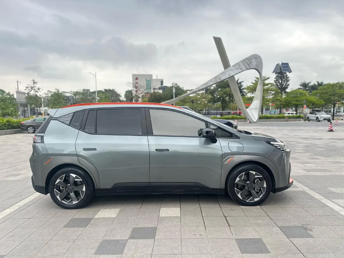 2022 Geely Okavango 1.8T 184HP L4 7DCT,autocango,china used car exporter,china ev exporter,chinese used car exporter,chinese used ev exporter