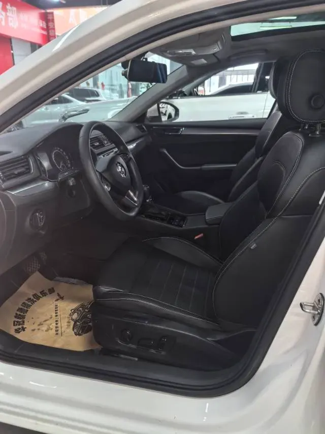 2019 BYD Song MAX 1.5T 154HP L4 6DCT PHEV 15.98KWH,autocango,china used car exporter,china ev exporter,chinese used car exporter,chinese used ev exporter