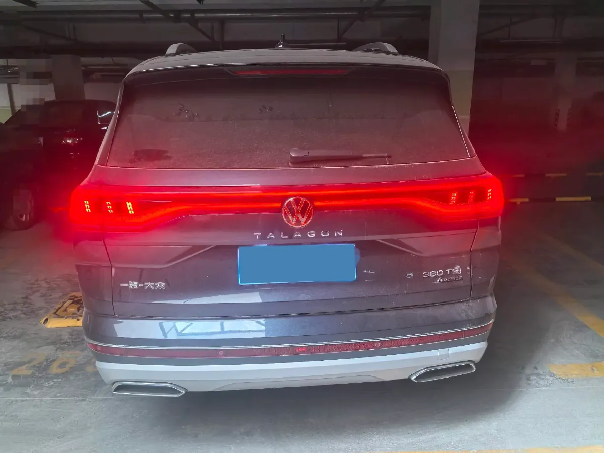 2021 Volkswagen Talagon 2.0T 220HP L4 7DCT,autocango,china used car exporter,china ev exporter,chinese used car exporter,chinese used ev exporter