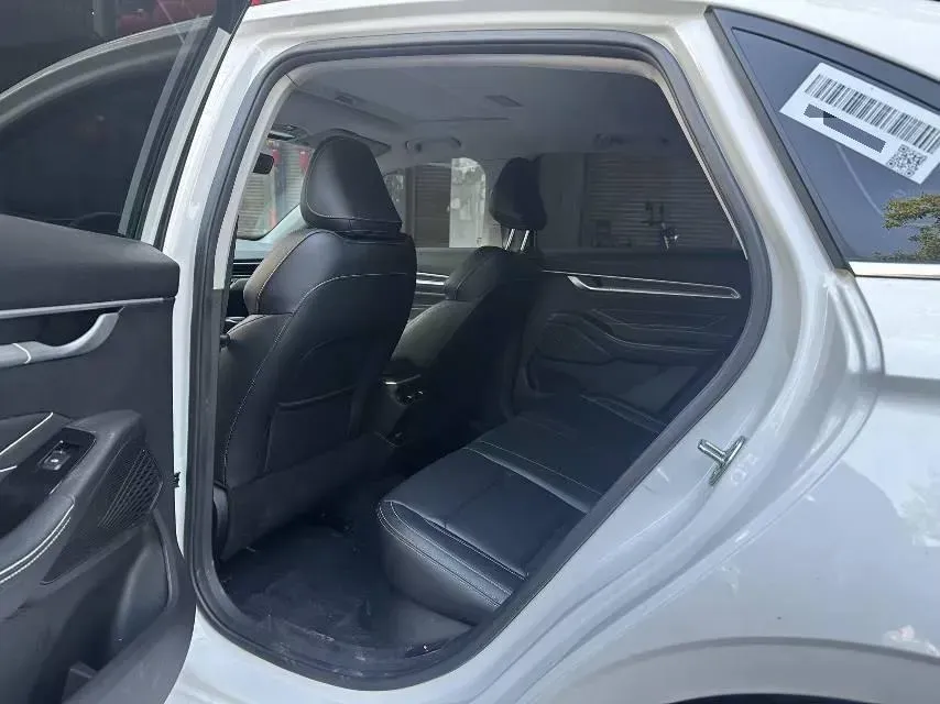 2025 Geely Emgrand 1.5L 127HP L4 CVT,autocango,china used car exporter,china ev exporter,chinese used car exporter,chinese used ev exporter