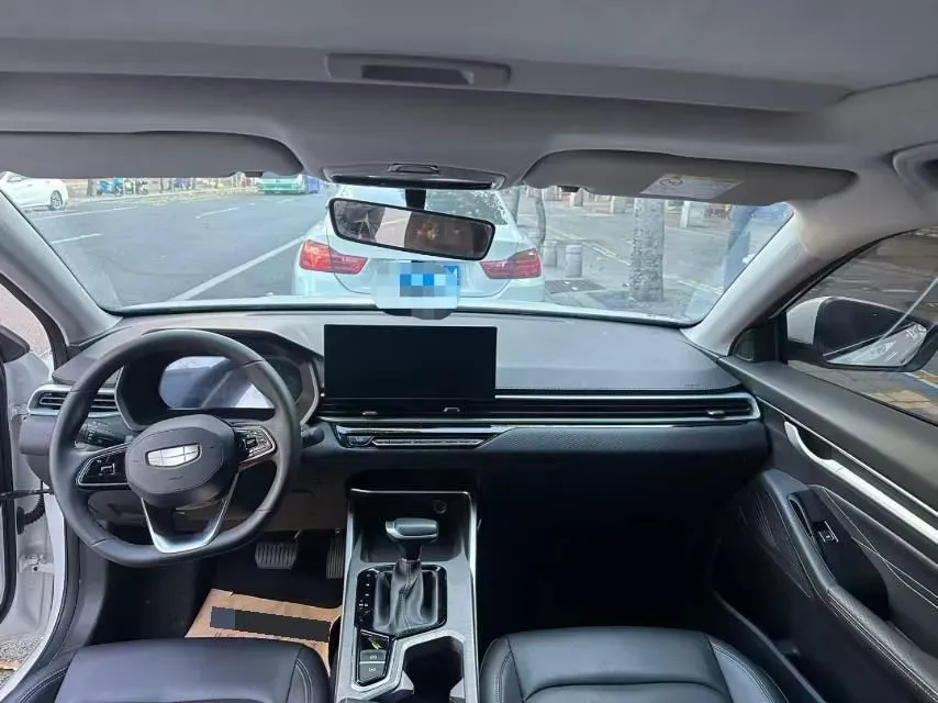 2025 Geely Emgrand 1.5L 127HP L4 CVT,autocango,china used car exporter,china ev exporter,chinese used car exporter,chinese used ev exporter