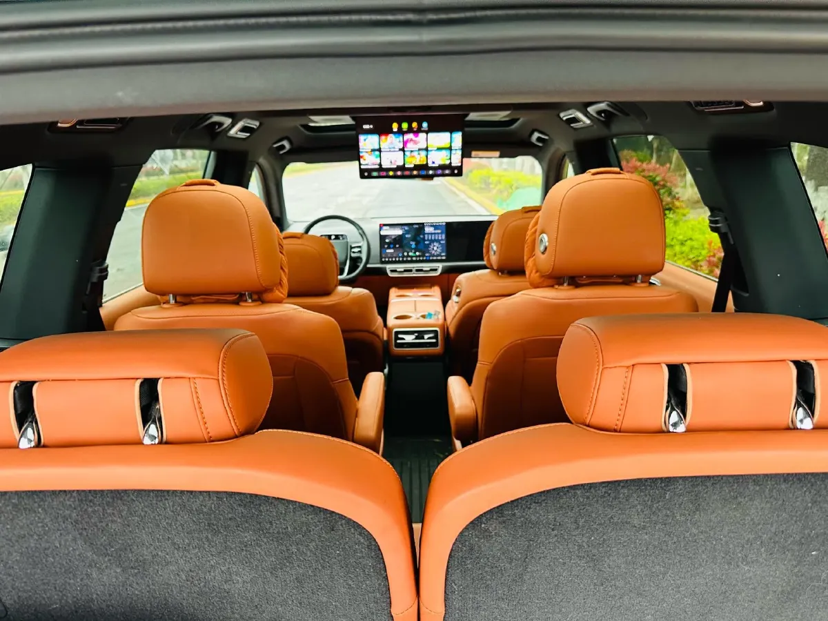 2022 Li L9 Range Extended 154HP REEV 42.6KWH,autocango,china used car exporter,china ev exporter,chinese used car exporter,chinese used ev exporter