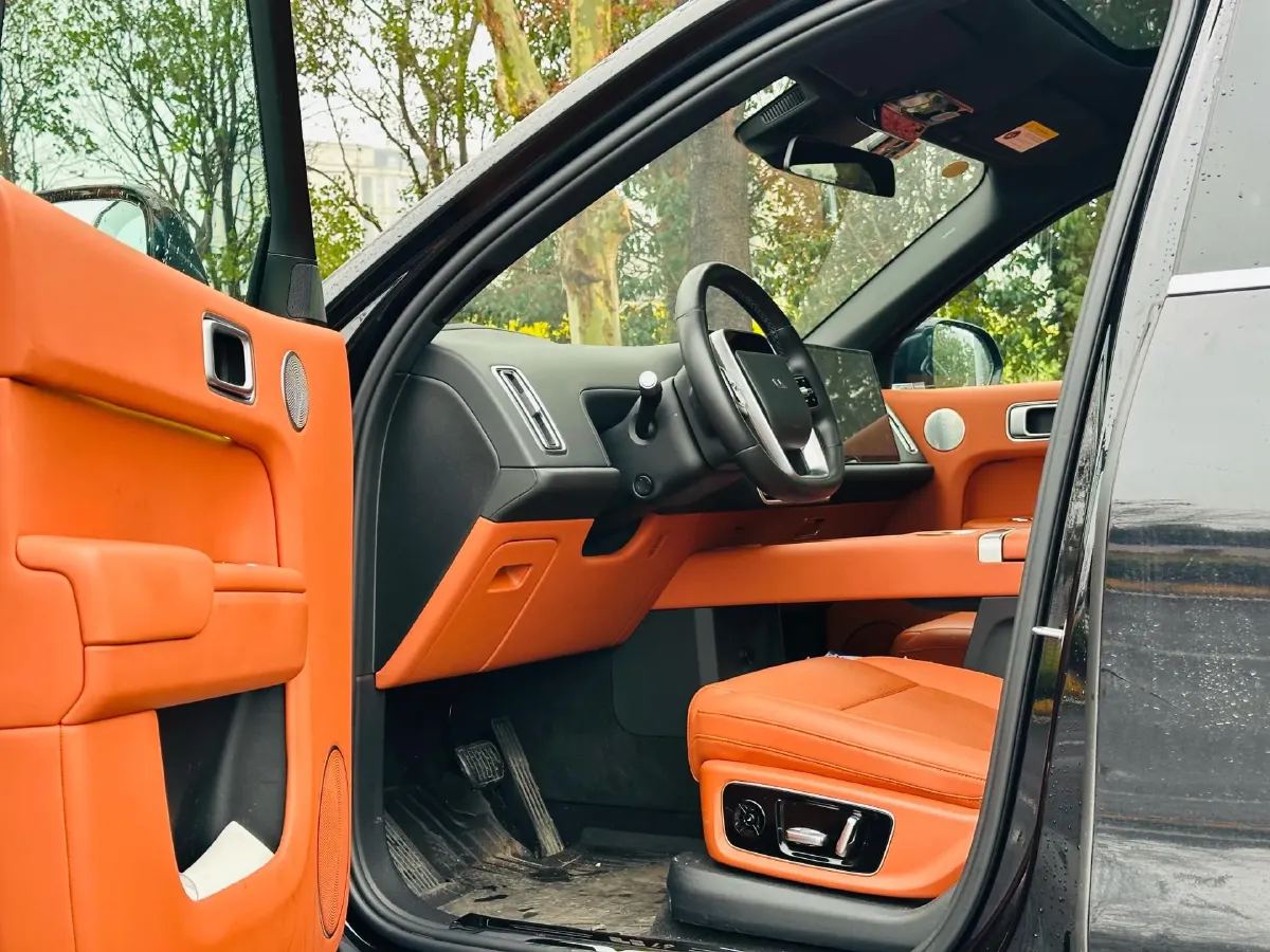 2022 Li L9 Range Extended 154HP REEV 42.6KWH,autocango,china used car exporter,china ev exporter,chinese used car exporter,chinese used ev exporter