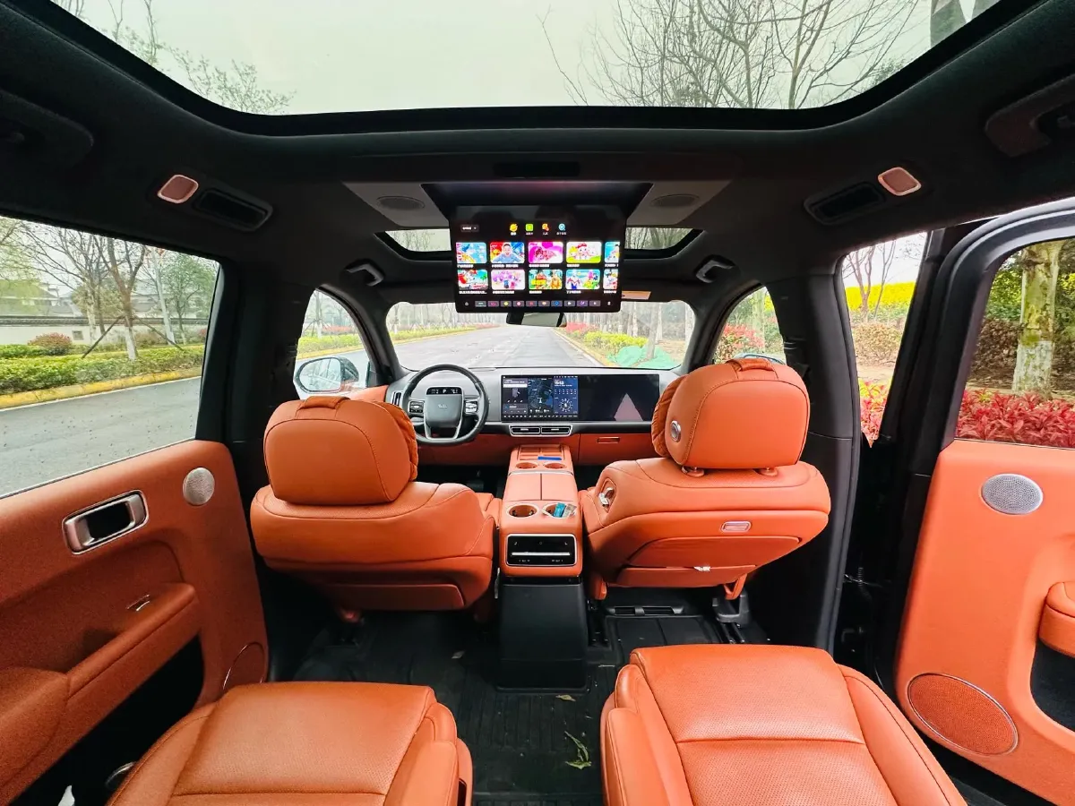 2022 Li L9 Range Extended 154HP REEV 42.6KWH,autocango,china used car exporter,china ev exporter,chinese used car exporter,chinese used ev exporter