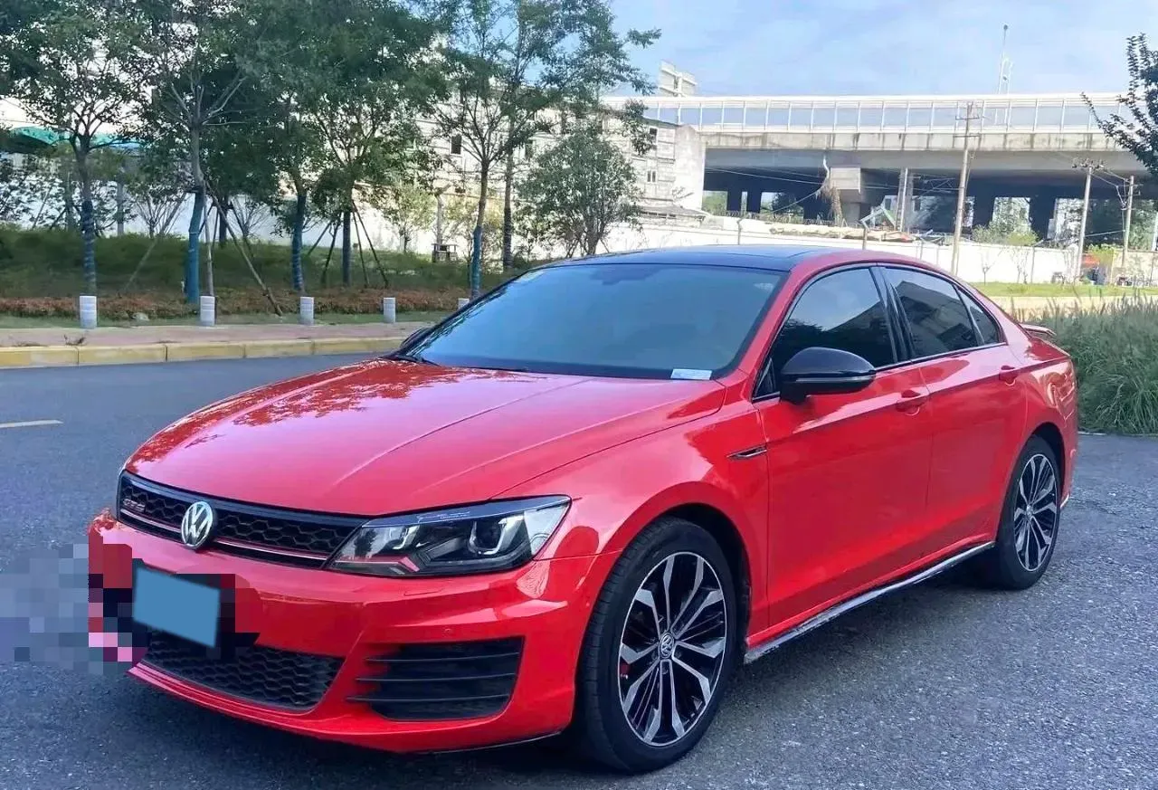 2022 Skoda Superb 2.0T 186HP L4 7DCT,autocango,china used car exporter,china ev exporter,chinese used car exporter,chinese used ev exporter