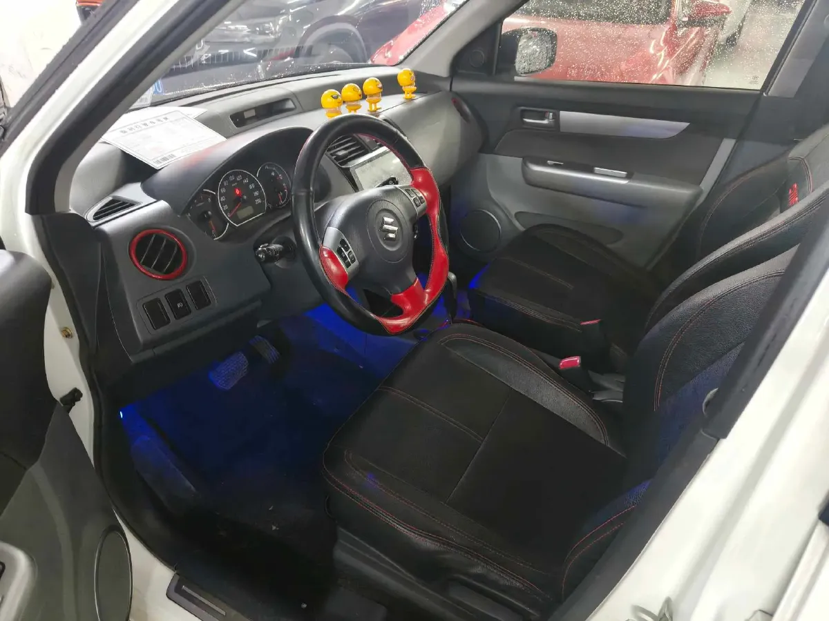 2015 Suzuki Swift 1.5L 103HP L4 4AT,autocango,china used car exporter,china ev exporter,chinese used car exporter,chinese used ev exporter