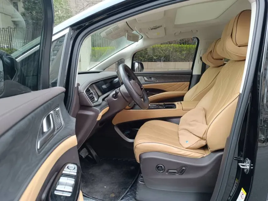 2024 Denza D9 1.5T 139HP L4 E-CVT PHEV 40KWH,autocango,china used car exporter,china ev exporter,chinese used car exporter,chinese used ev exporter