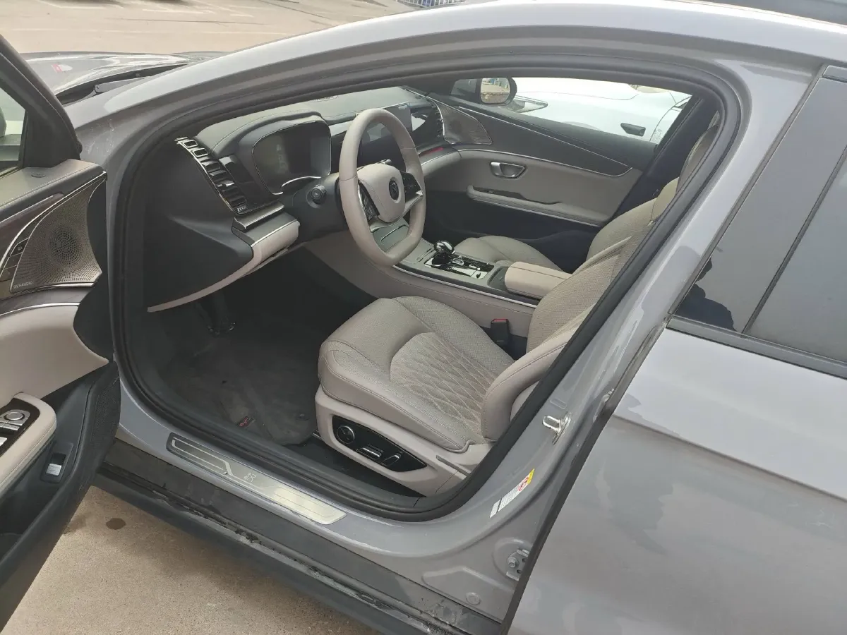 2025 BYD Han 1.5T 156HP L4 E-CVT PHEV,autocango,china used car exporter,china ev exporter,chinese used car exporter,chinese used ev exporter