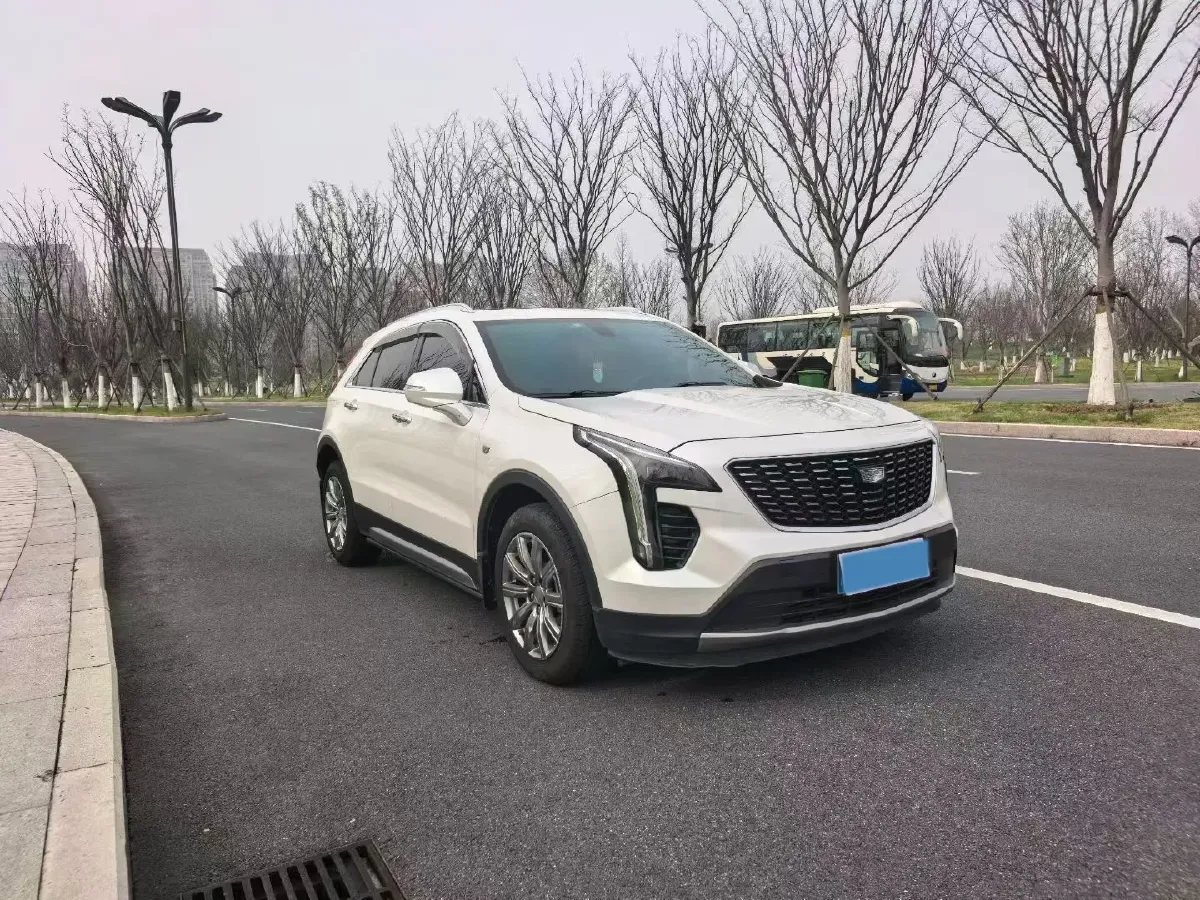 2020 Cadillac XT4 2.0T 237HP L4 9AT,autocango,china used car exporter,china ev exporter,chinese used car exporter,chinese used ev exporter