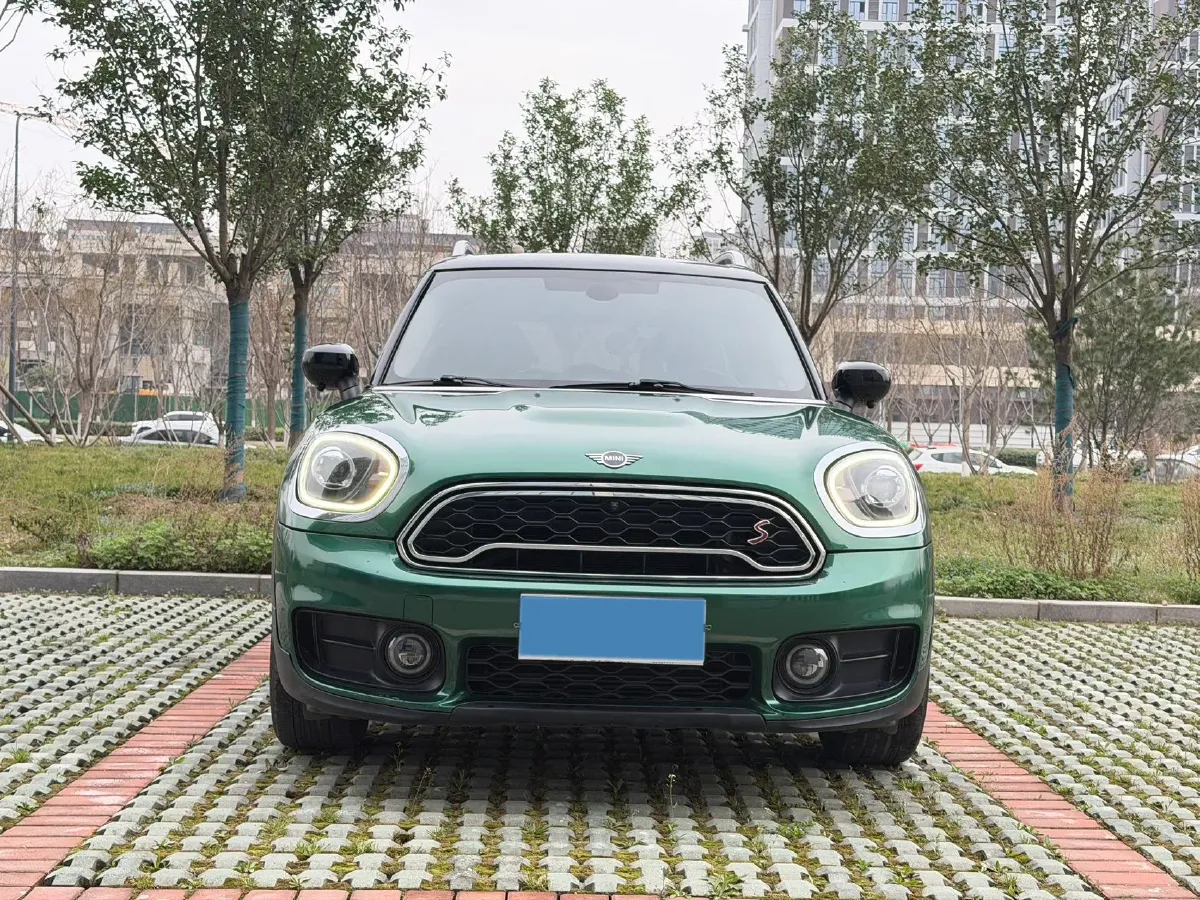 2020 MINI COUNTRYMAN 2.0T 192HP L4 7DCT,autocango,china used car exporter,china ev exporter,chinese used car exporter,chinese used ev exporter
